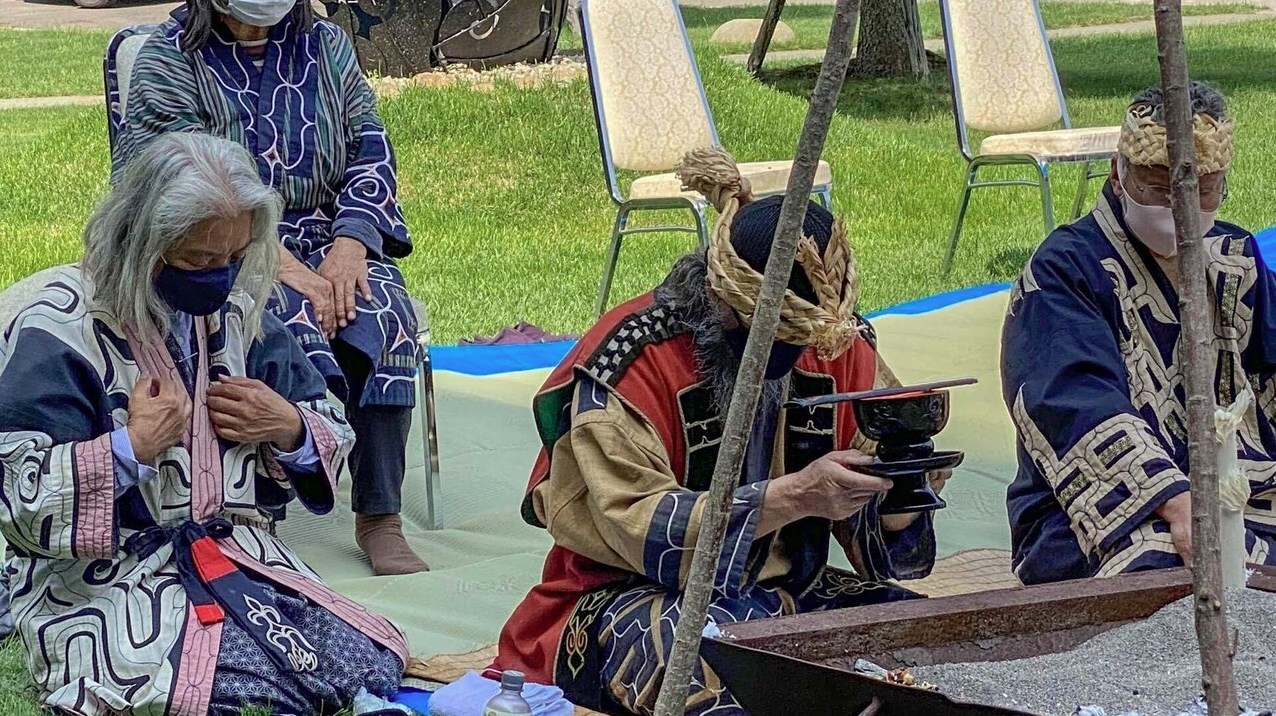 nghi thức kamuinomi nghile-kamuinomi